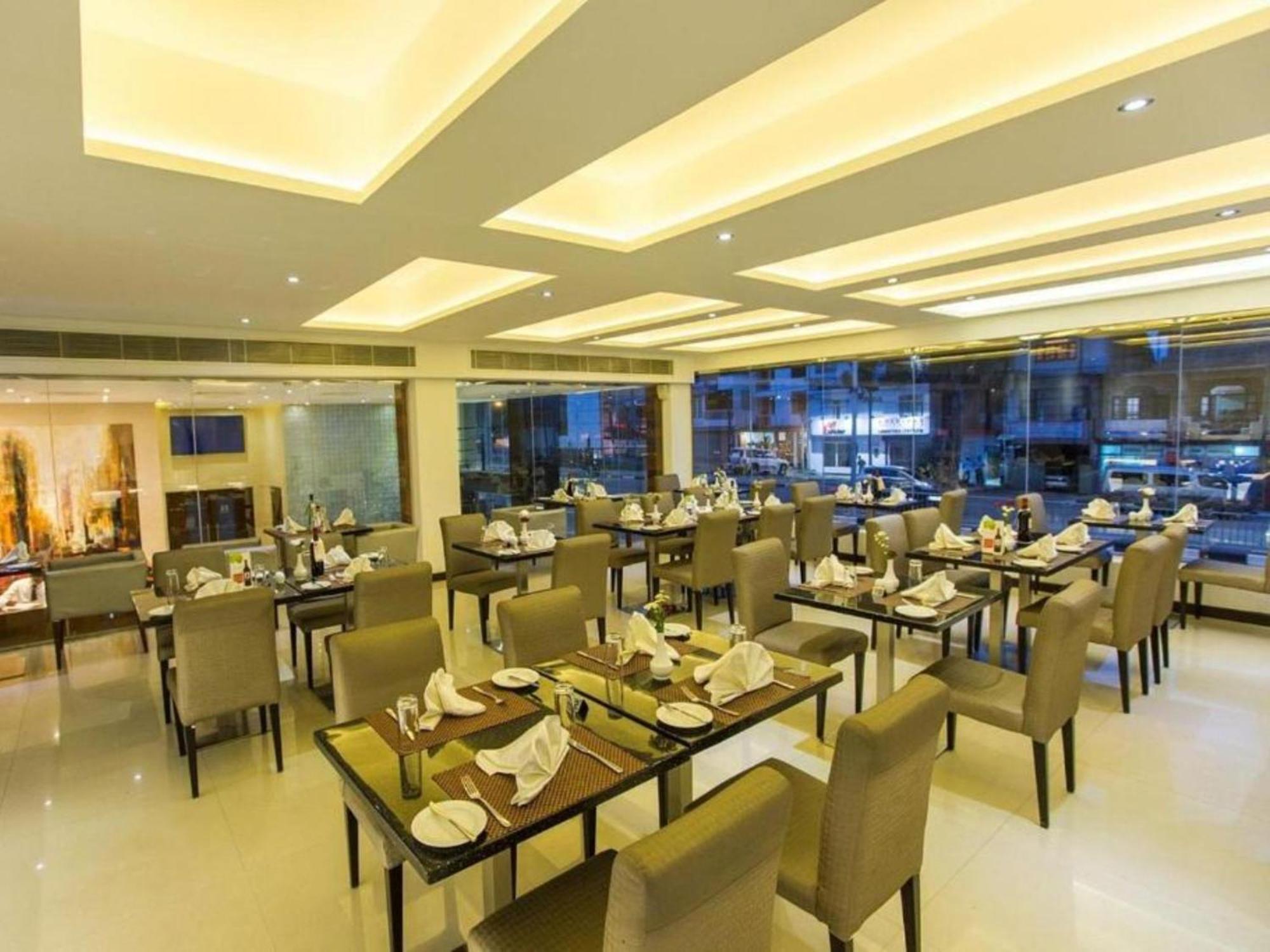 Best Western Elyon Kolombo Bagian luar foto